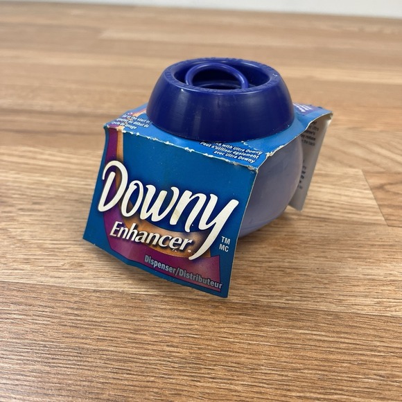 Downy Other - Vintage Downy‎ Enhancer Fabric Softener Dispenser Ball in Package NEW